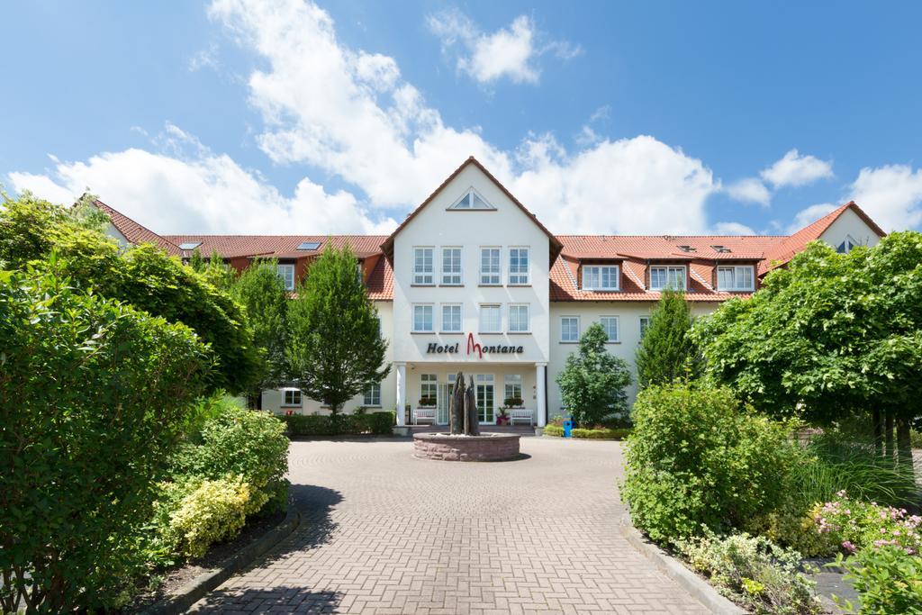 Hotel Montana Guxhagen Exterior foto